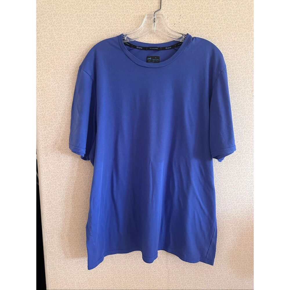 Janji Run Everywhere tee